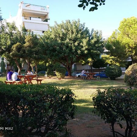 Beautiful House In Alimos Near To The Beach And Metro Афины Экстерьер фото