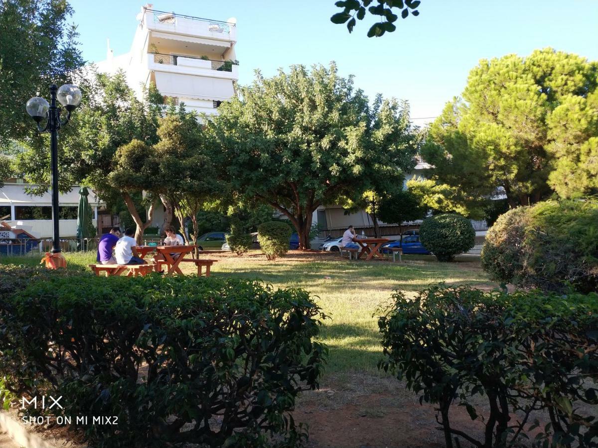 Beautiful House In Alimos Near To The Beach And Metro Афины Экстерьер фото